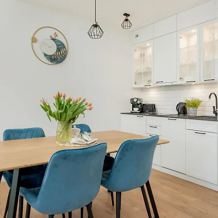 Lejlighed Pinea Blue 113 - Tuz Przy Plazy, Z Widokiem Na Morze, Parkingiem I Wifi W Cenie Pobytu - Easy - Rent Pobierowo